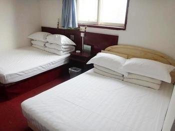 Wuyulong Hotel Beijing Bagian luar foto
